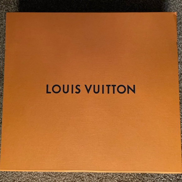 Louis Vuitton Graceful MM Monogram "PEONY Interior". - Picture 8 of 9